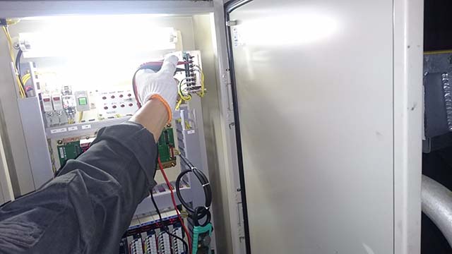電源装置電圧測定
